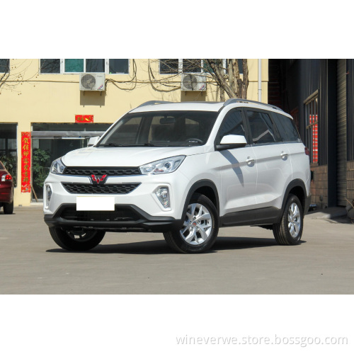 1.5 L 2019 Gasoline Automobile Car  Wuling Hongguang S3 Black Color 170 km/h Second Hand Car 5 Doors 7 Seats
